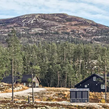Semesterbostad 4 Bedroom Stunning In *